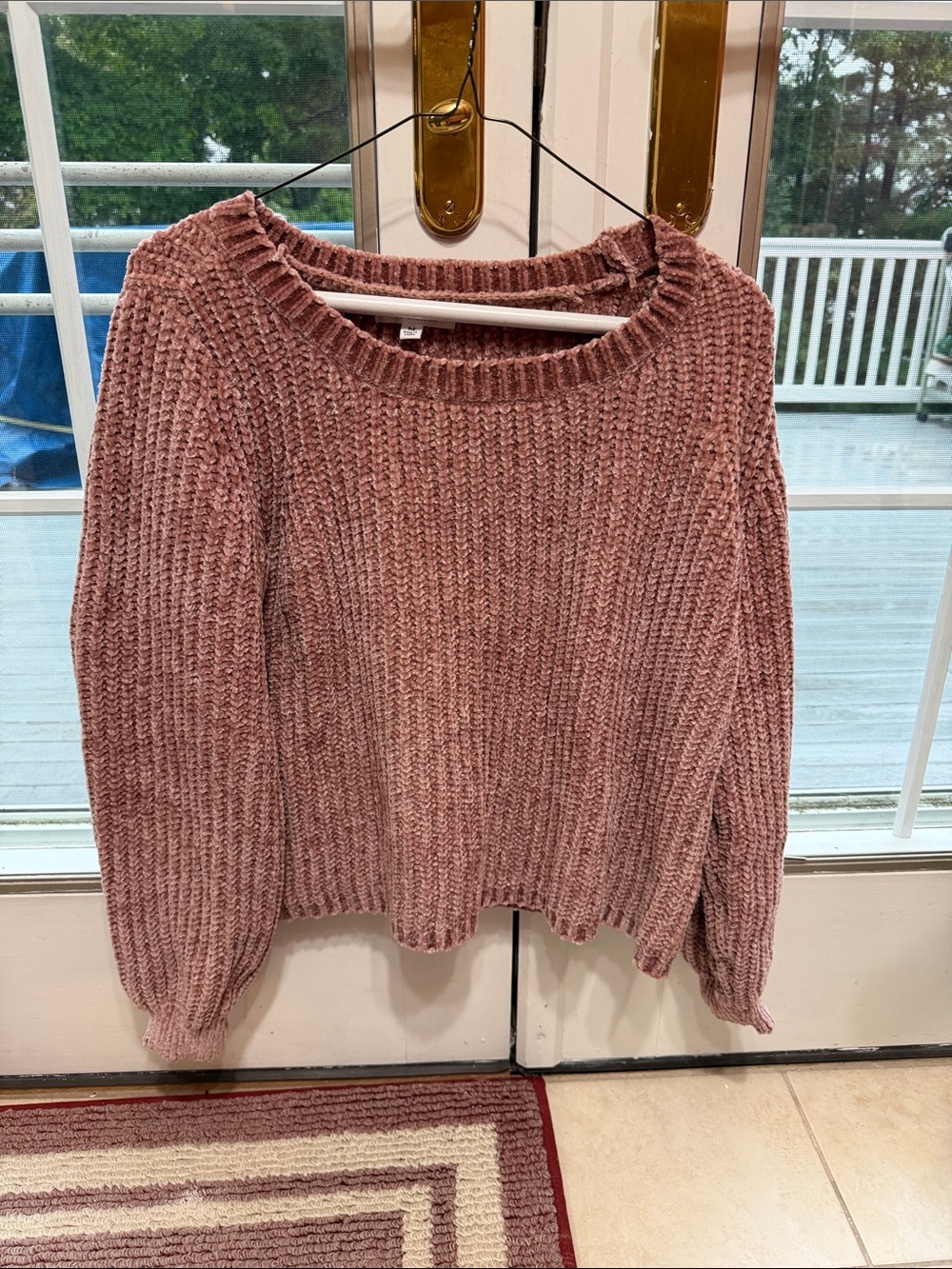 Ribbed Crewneck Sweater in Mauve